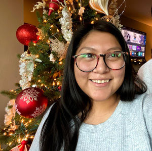 Meet your Posher, Cassandra